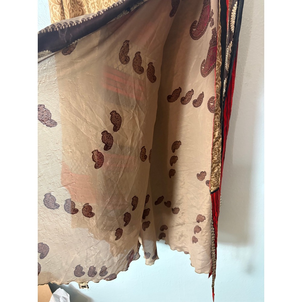 Darn Good Yarn Sari Silk Wrap Skirt Ankle Reversible Gold Red Paisley 4-12 - Picture 4 of 6